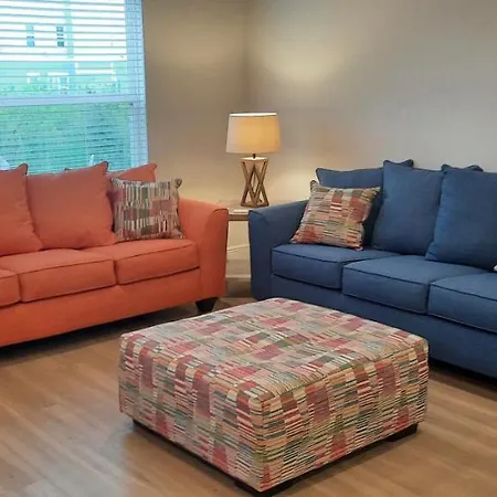 Paradise Pointe 3 Bedrooms Ideal For Longer Stays Pool Kitchen
